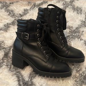 Madden girl 6.5 boots